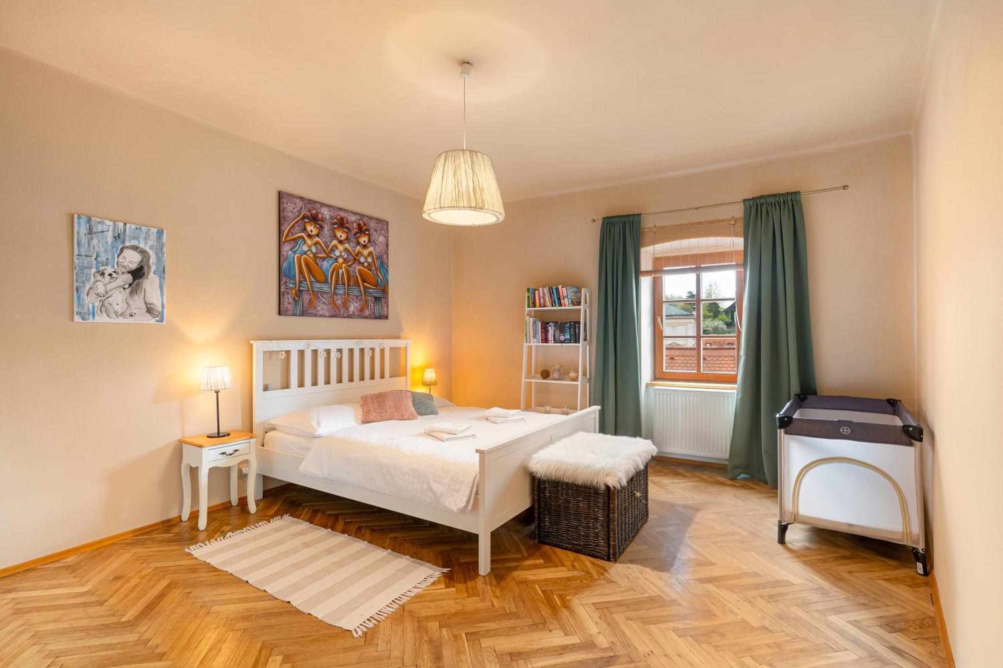 Church Apartments Český Krumlov Esterno foto